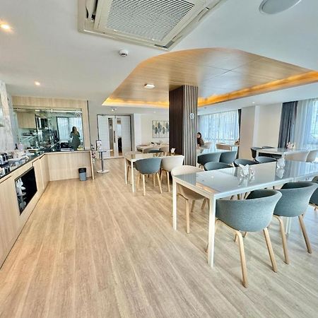 Resort Bangphlat Bangkok Dış mekan fotoğraf