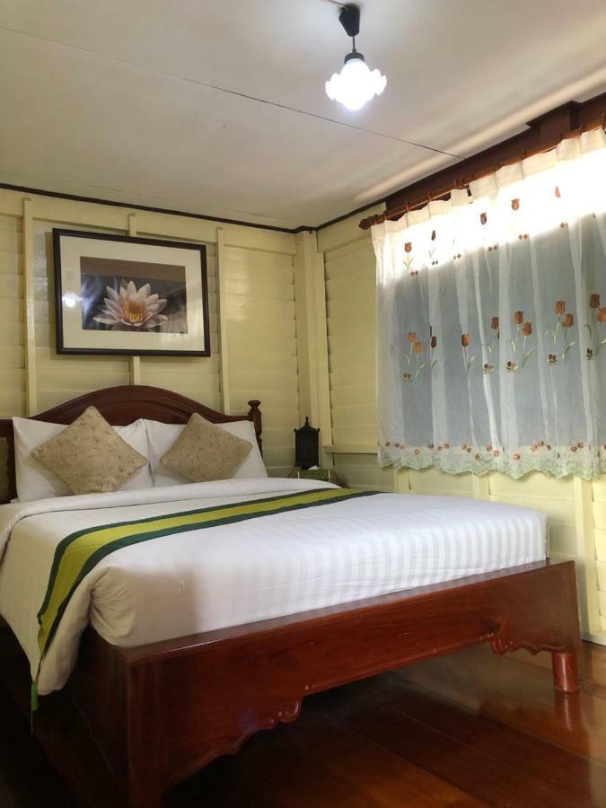 Resort Bangphlat Bangkok Dış mekan fotoğraf