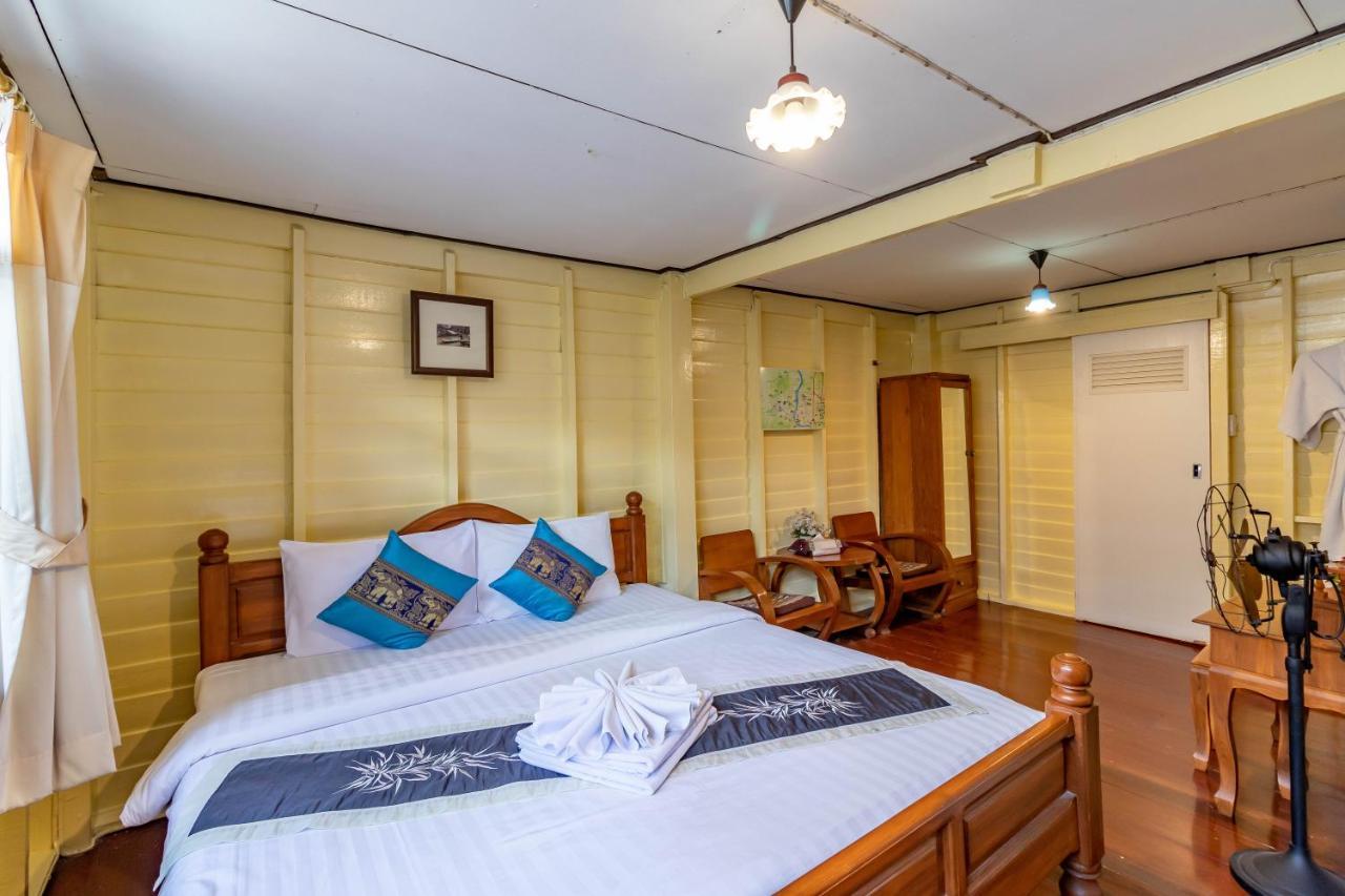 Resort Bangphlat Bangkok Dış mekan fotoğraf